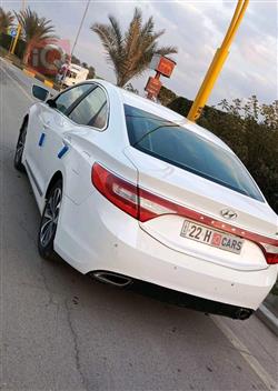 هيونداي أزيرا